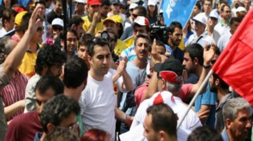 1 Mayısta Eğitimciler Arasında Arbede Yaşandı