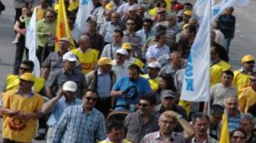 Eskişehir'de Travestiler Sendika İstedi