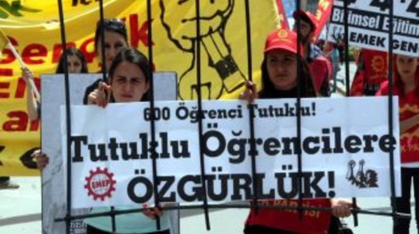 Eskişehir'de Davullar Çaldı, İşçiler Oynadı