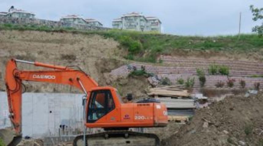 Ak Partili Tunca, "belediye Tekirdağ'ı Yapboz Tahtasına &Ccedil;evirdi"