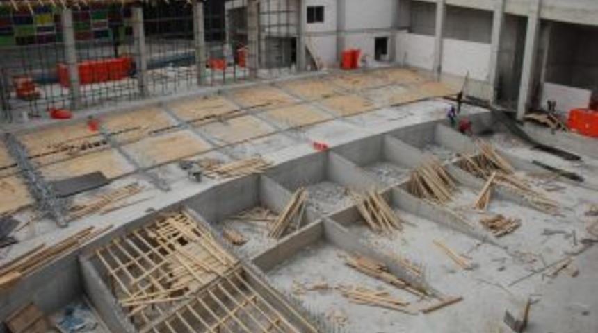 Büyükşehir'in Büyük Salonu