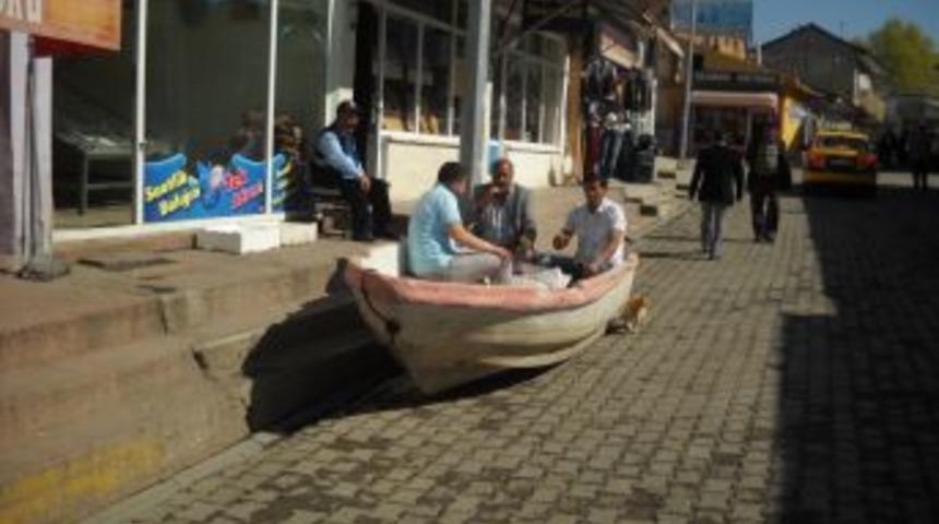 Karada Sandal Sefası