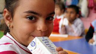 Okul sütü projesi skandalla başladı