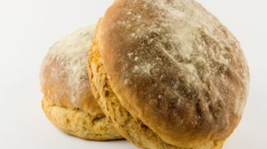 BESAŞ 1 liraya k&ouml;y ekmeği satıyor