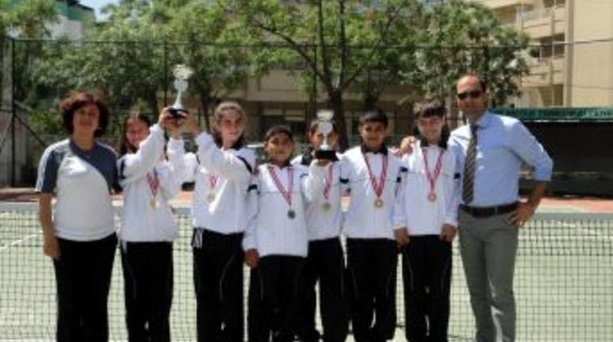 Halide Edip'te Hedef T&uuml;rkiye Şampiyonluğu