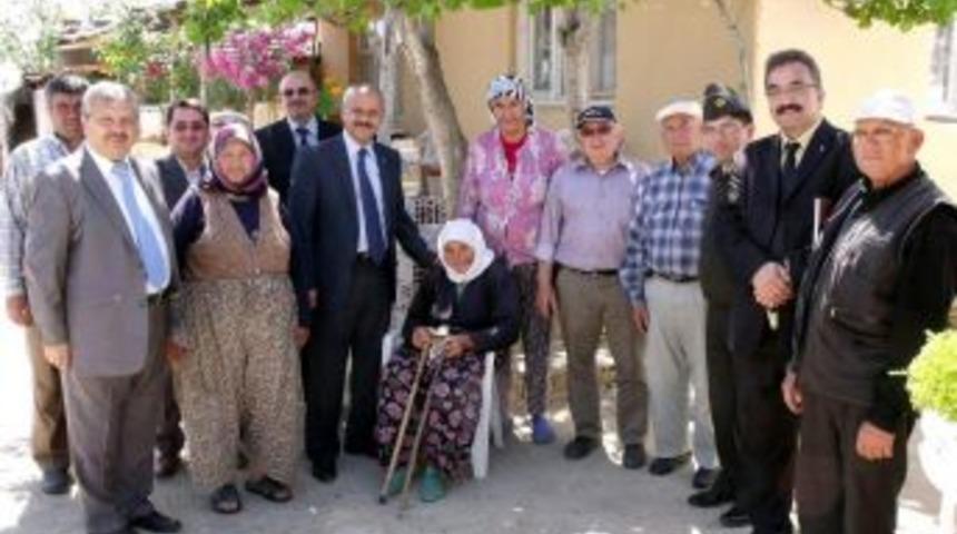 Peynircioğlu, K&ouml;yleri Ziyaret Etti