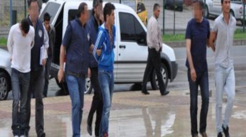 PKK&rsquo;nın propagandasını yapan 4 kişi adliyeye sevk edildi