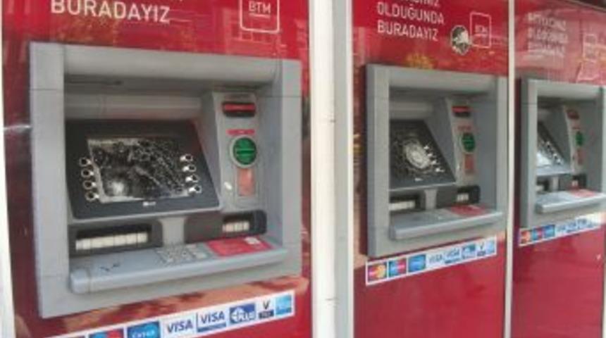 Banka kuyruğundaki vatandaşlardan 'Anarşist'lere tepki