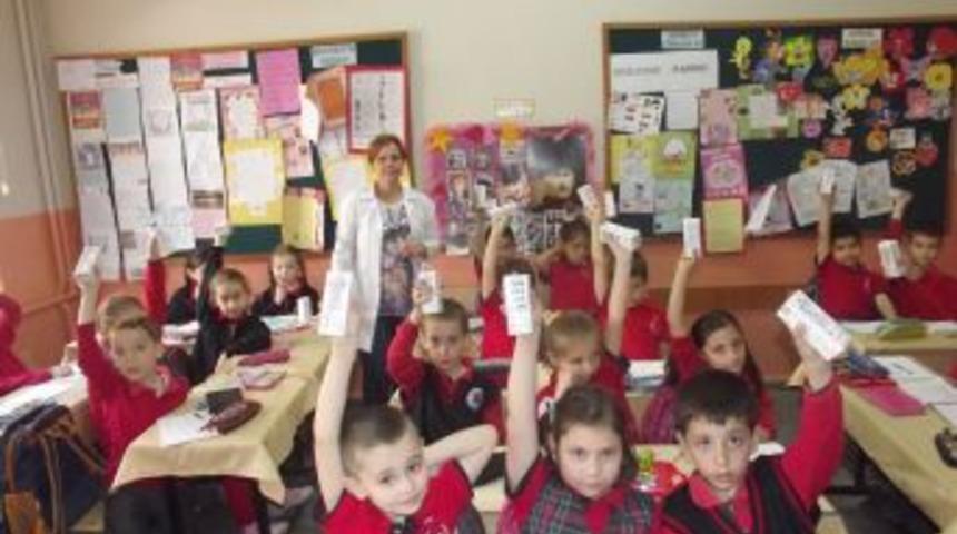 &Ccedil;orlu'daki &ouml;ğrenciler s&uuml;tlerini &ouml;ğleden sonra i&ccedil;ti