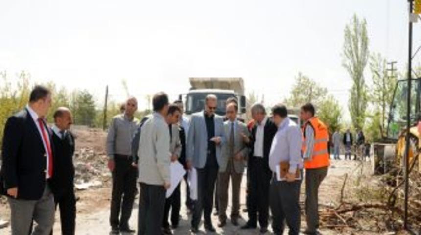 Başkan Akg&uuml;l, G&uuml;lseren-Anayurt Projesi'nde incelemelerde bulundu