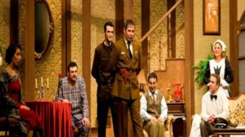 Şehir Tiyatrosu'ndan Sezona Veda