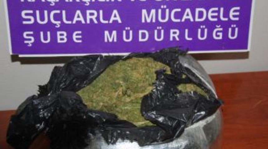 Uyuşturucu operasyonunda yakalanan 5 kişiden biri tutuklandı