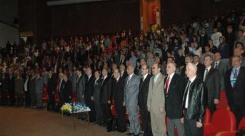 Erzurum'da "1. Uluslar Arası T&uuml;rk- Ermeni İlişkileri Ve B&uuml;y&uuml;k G&uuml;&ccedil;ler" Sempozyumu