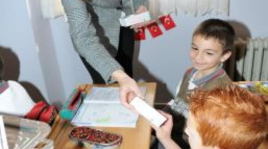 Balıkesir'de her g&uuml;n 78 bin &ouml;ğrenciye s&uuml;t dağıtılacak