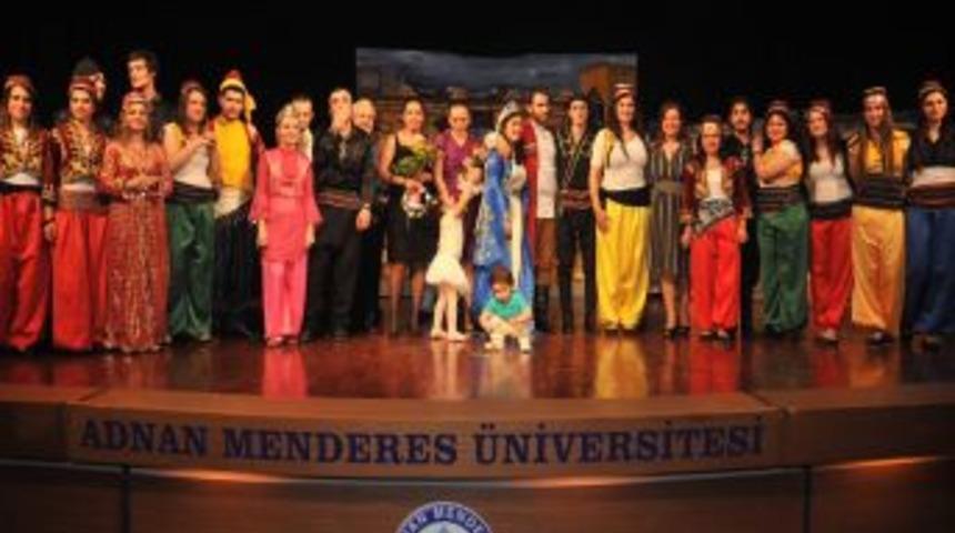 Ad&uuml;'de Opera G&uuml;nleri