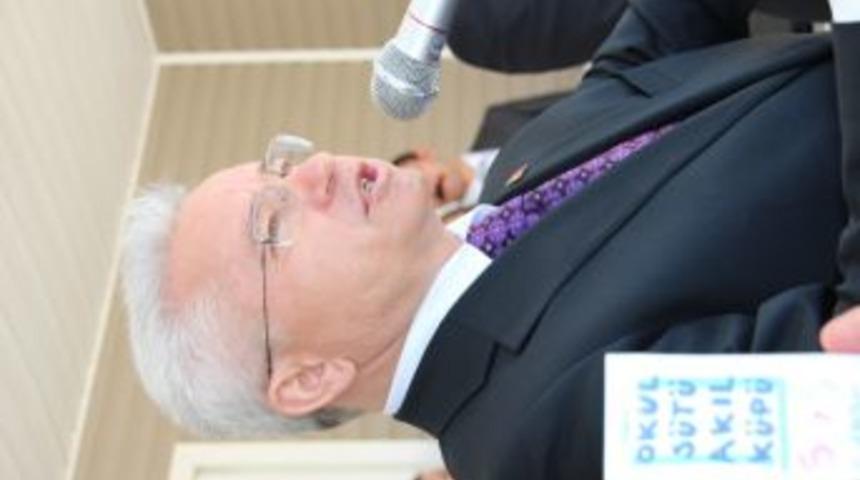 Ardahan'da 'okul S&uuml;t&uuml; Akıl K&uuml;p&uuml;' Projesi Başladı