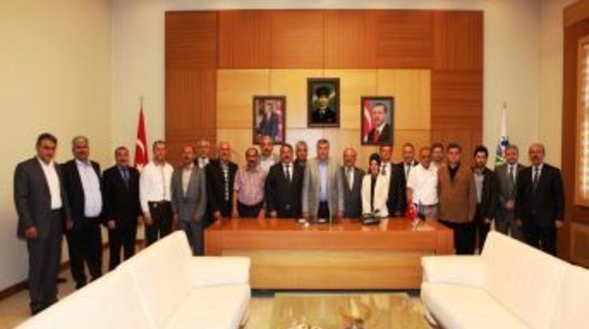 Ak Parti Arifiye İl&ccedil;e Teşkilatı'ndan Sakarya B&uuml;y&uuml;kşehir Belediyesine Ziyaret