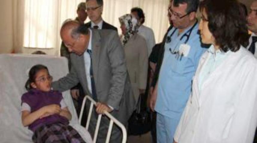 Vali Kolat: Zehirlenme değil de sanıyorum, s&uuml;t biraz bozuk