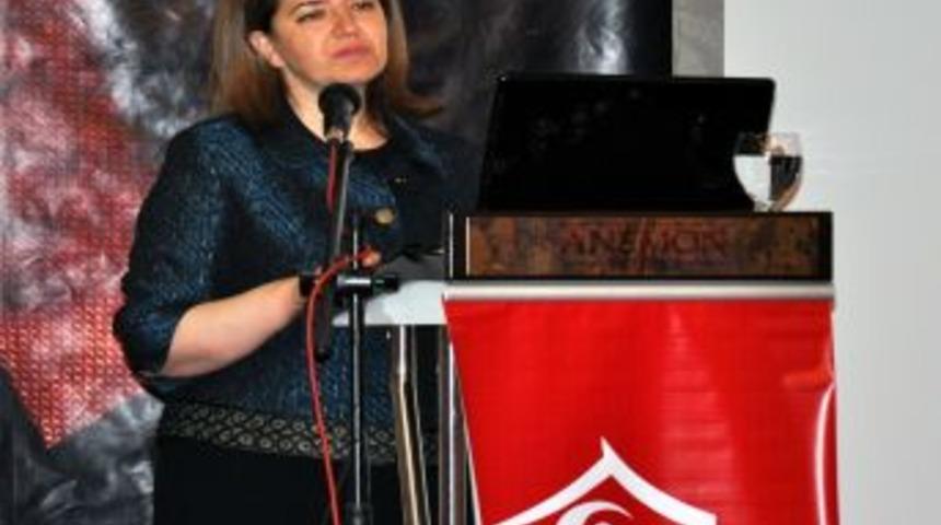 Şiddet g&ouml;ren kadına uygun barınma yeri sağlanacak