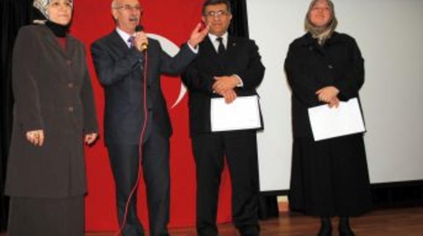 Manavgat Evlilik Okulu'nda 800 kişi sertifika aldı