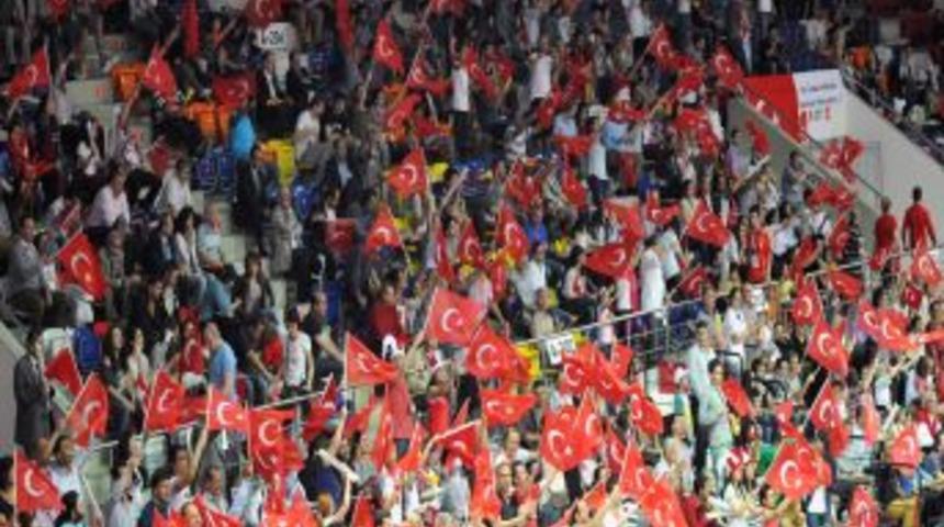 T&uuml;rkiye: 3 - Hırvatistan: 0