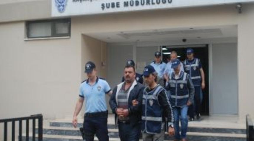 İhalede yolsuzluk yaptıkları iddiasıyla 8 kişi g&ouml;zaltına alındı