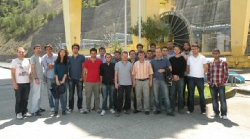 Mmo'dan &Ouml;ğrenci &Uuml;yelere Teknik Gezi