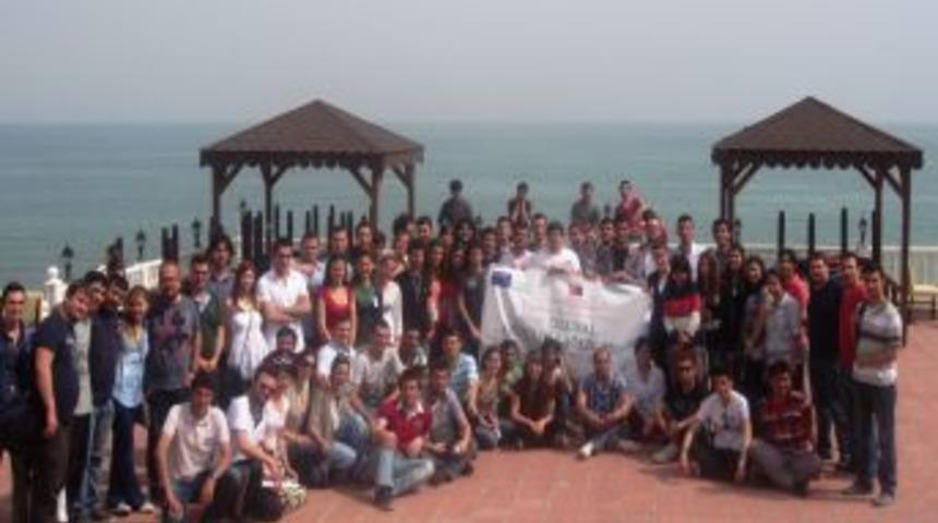 Adana 'ulusal Gen&ccedil;lik Sağlık Zirvesi'ne Ev Sahipliği Yaptı