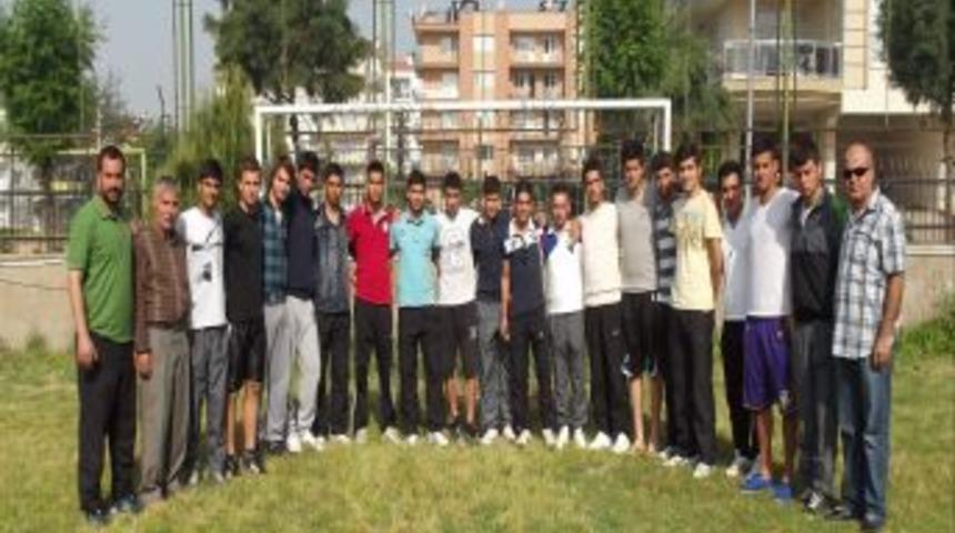 Sağlıkspor U 19 Takımı T&uuml;rkiye Şampiyonası İ&ccedil;in Muğla'ya Gitti