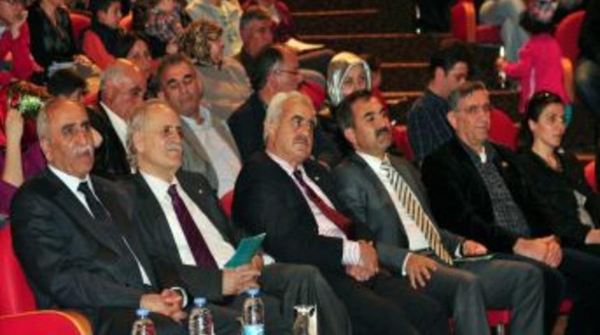 G&uuml;zel Sanatlar Fak&uuml;ltesi T&uuml;rk Halk M&uuml;ziği Konseri