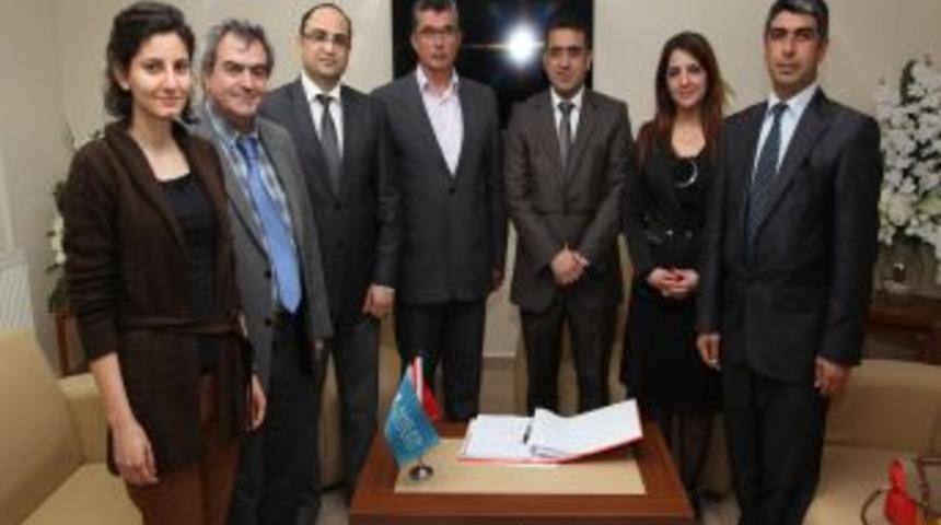 Ahiler Kalkınma Ajansı'nda s&ouml;zleşmeler imzalanmaya devam ediyor