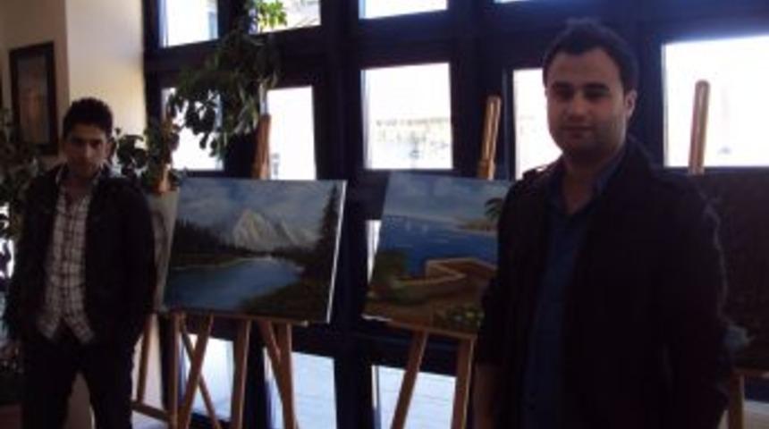 Sağlık-Sen Bayburt &Uuml;yelerinden Resim Sergisi