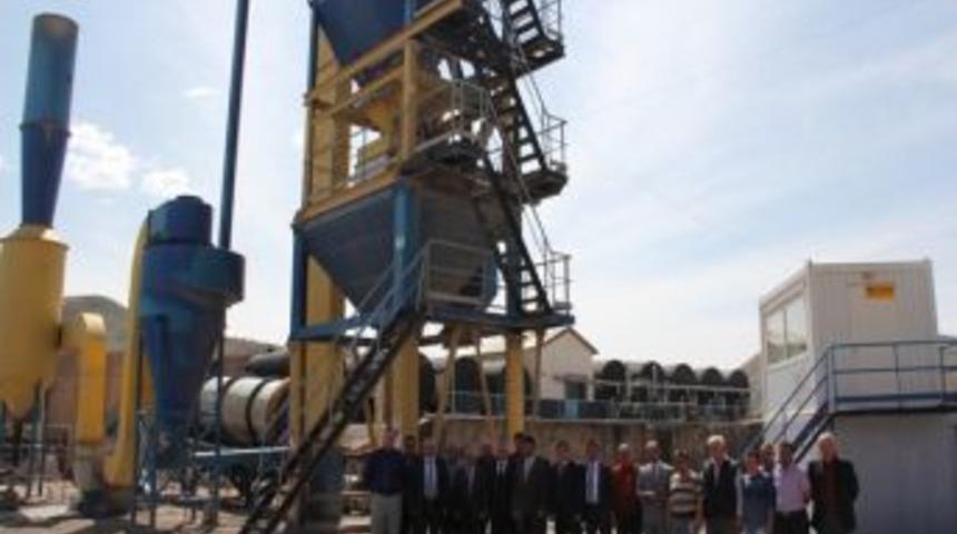 Vali İpek Asfalt Şantiyesinde İncelemelerde Bulundu