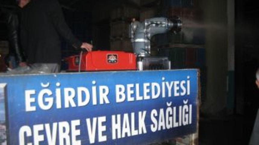 Eğirdir'de sinekle m&uuml;cadele başlatılıyor