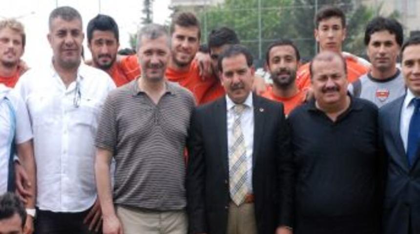 Zenbilci&rsquo;den Kartalspor ma&ccedil;ı &ouml;ncesi Adanaspor'a destek