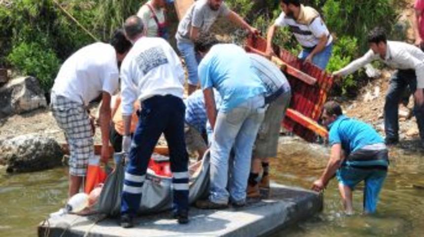 Teknede elektrik &ccedil;arpan iş&ccedil;iyi, sağlık ekipleri hayata d&ouml;nd&uuml;rd&uuml;