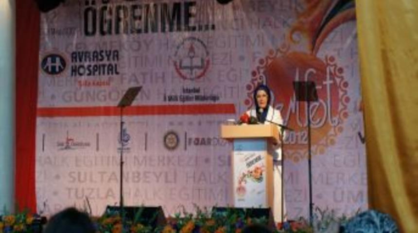 Emine Erdoğan, Halk Eğitim Merkezleri Festivali'ni a&ccedil;tı
