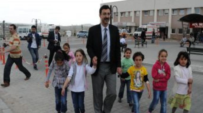 Nevşehir&rsquo;de s&uuml;t i&ccedil;en 21 &ouml;ğrenci, hastaneye kaldırıldı