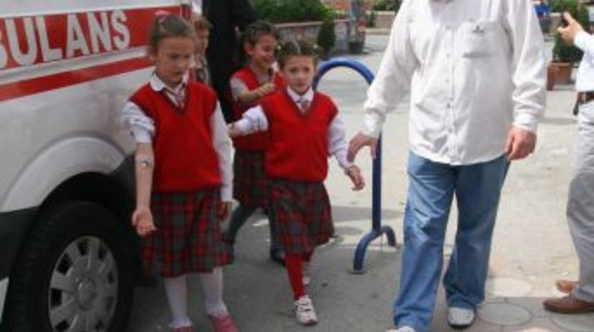 Sakarya'da 36 &ccedil;ocuk okulda s&uuml;t i&ccedil;tikten sonra rahatsızlandı