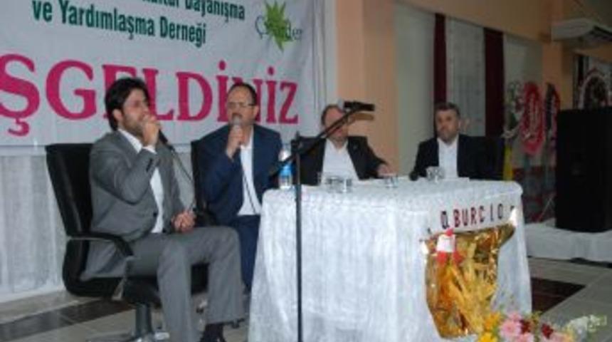 Ceyhan M&uuml;ft&uuml;s&uuml; Şekerci: Kur-an&rsquo;ı rehber edinenler &ccedil;ağ a&ccedil;ıp, &ccedil;ağ kapattı