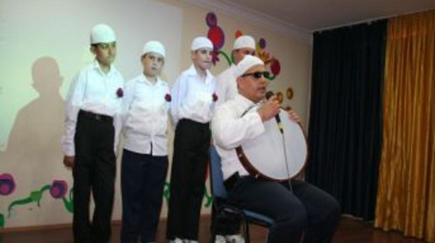 'Ailedeki problemler, Hz. Muhammed'in hayatı &ouml;rnek alınarak &ccedil;&ouml;z&uuml;l&uuml;r'