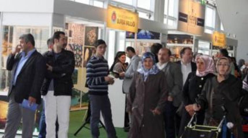 T&uuml;rk-Alman K&uuml;lt&uuml;r Olimpiyatları&rsquo;nda Bursa-Hessen kardeşliği