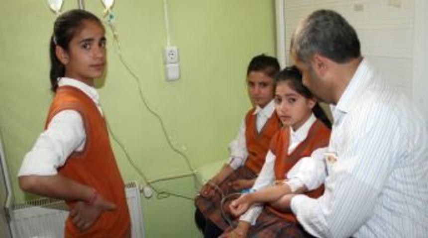 Midyat'ta okulda s&uuml;t i&ccedil;en 13 &ouml;ğrenci rahatsızlandı