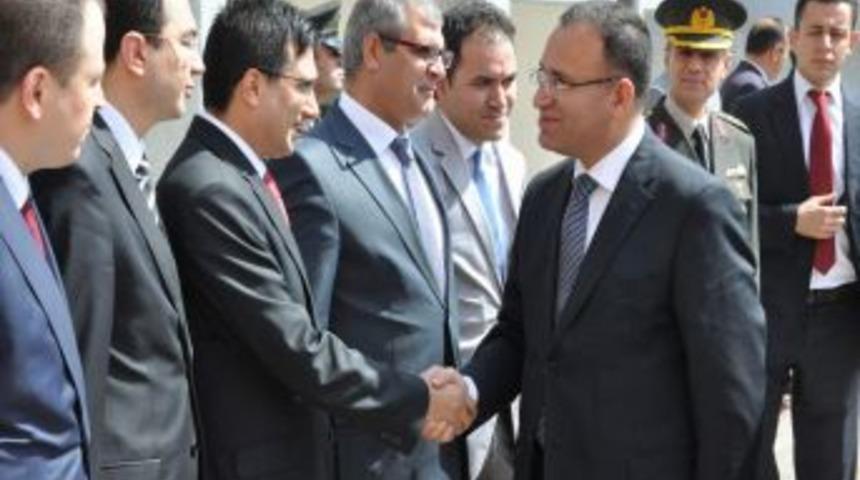 Bozdağ: Her yatırım yapan kardeşimizin biz yanındayız, hizmetkarıyız