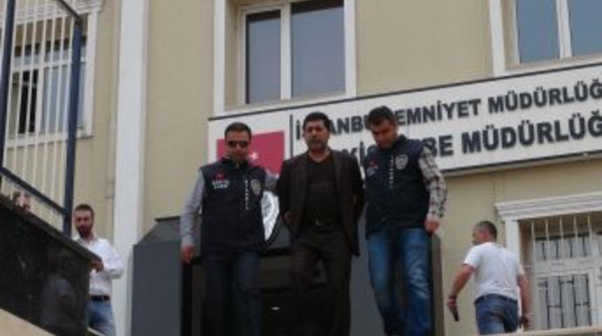 Cinayet h&uuml;k&uuml;ml&uuml;s&uuml; baba ile 2 oğlu yakalandı