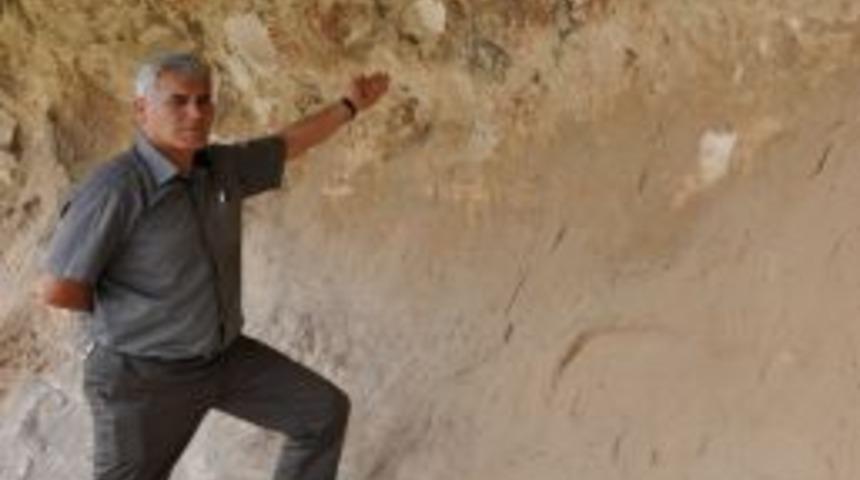 Bat Der, Dereser Kaya Mağarası'nın korunmasını istedi