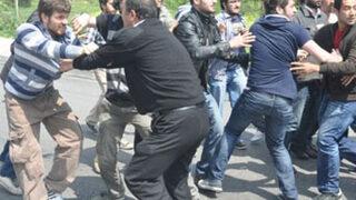 Protestocu öğrencilere yaka paça gözaltı