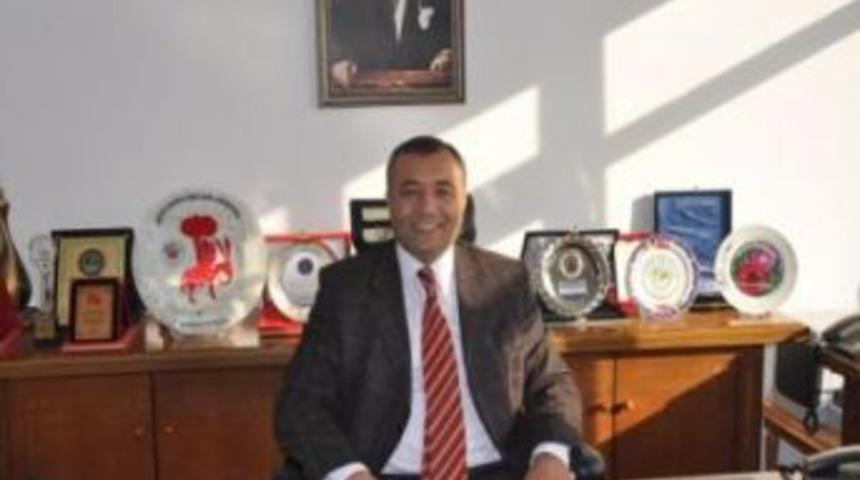 Vali &Ccedil;ift&ccedil;i: Depremde can ve mal kaybı yok