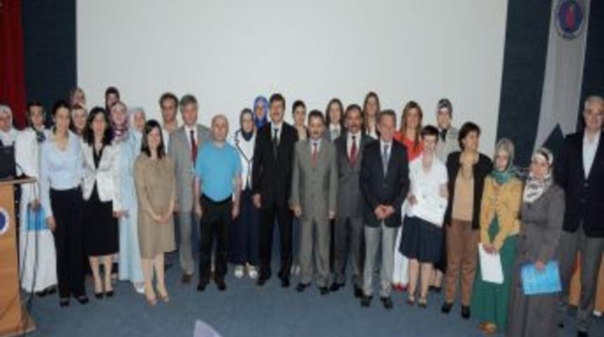 Manisalı hanımlar ilin g&ouml;n&uuml;ll&uuml; tanıtımını yapacak