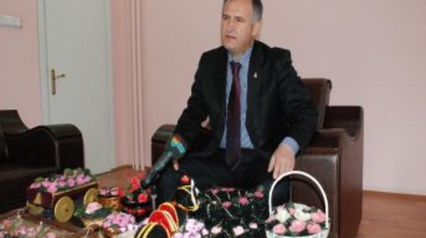 Japonya&rsquo;daki fuarda 'Isparta G&uuml;l&uuml;' tanıtılacak